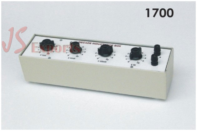 DECADE CAPACITANCE BOXE (250V DC)  Four dials